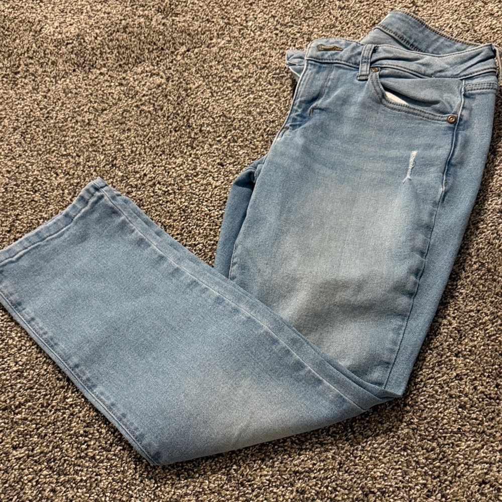 Sonoma Women's Straight Leg Jeans - Light Blue